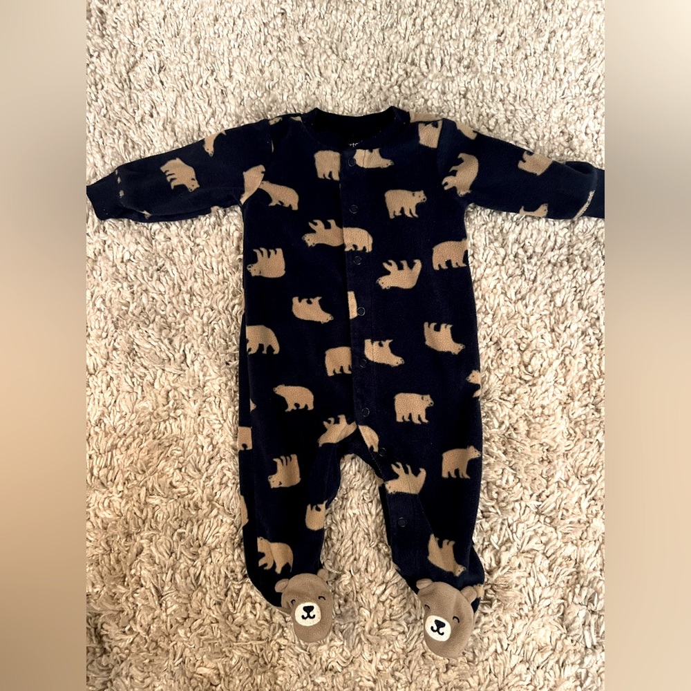 Size 3 month Carter’s fleece pajamas